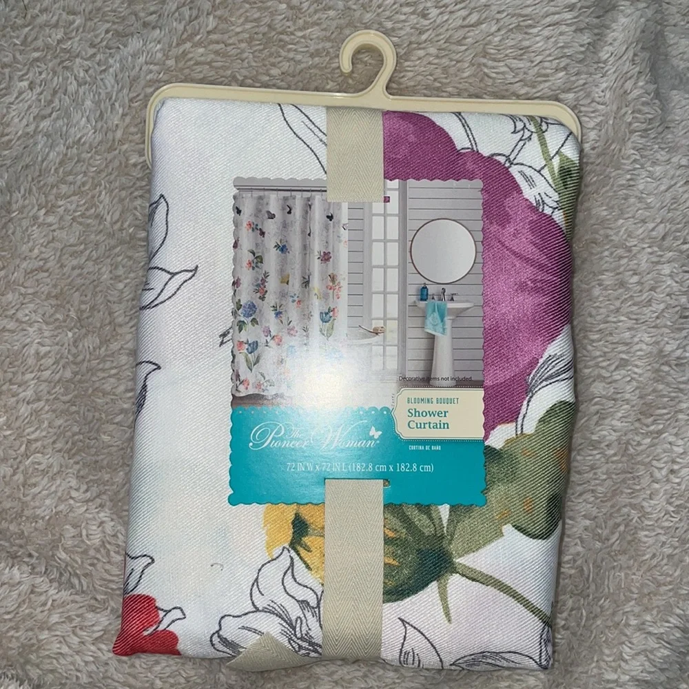 The Pioneer Woman Blooming Bouquet Floral Shower Curtain 72x72 NWT Butterfly